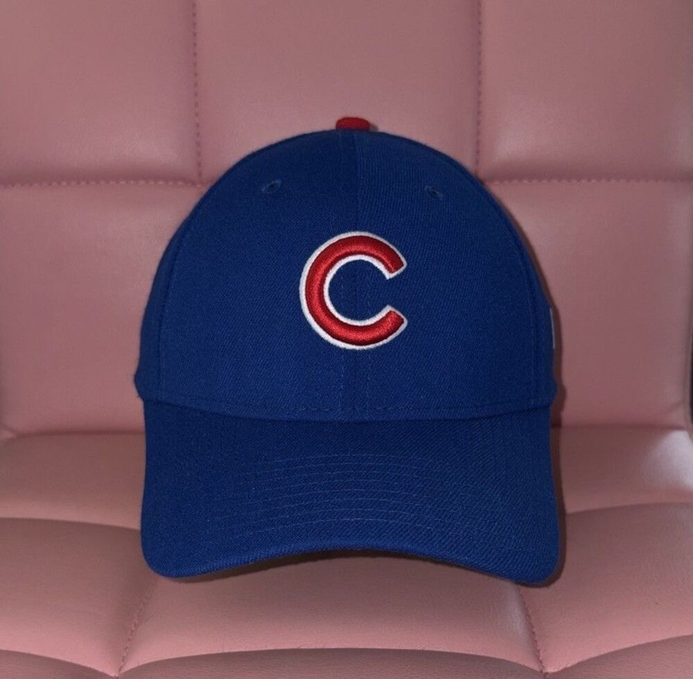 Chicago Cubs New Era 39THIRTY Hat - Blue/Red Stretch Fit Cap - Size Small/Medium